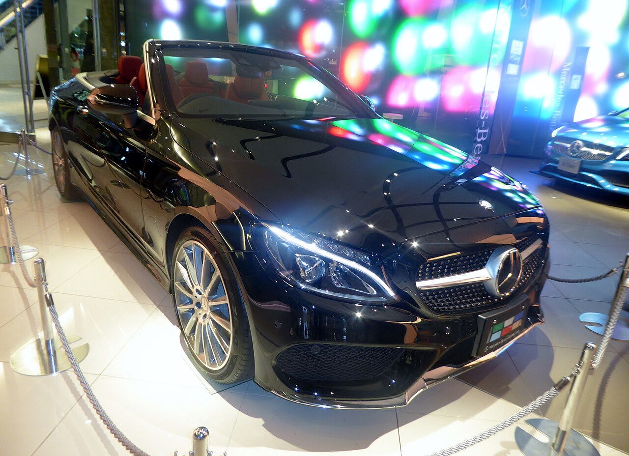 Mercedes C-Class Cabriolet latest model black luxury rental Istanbul