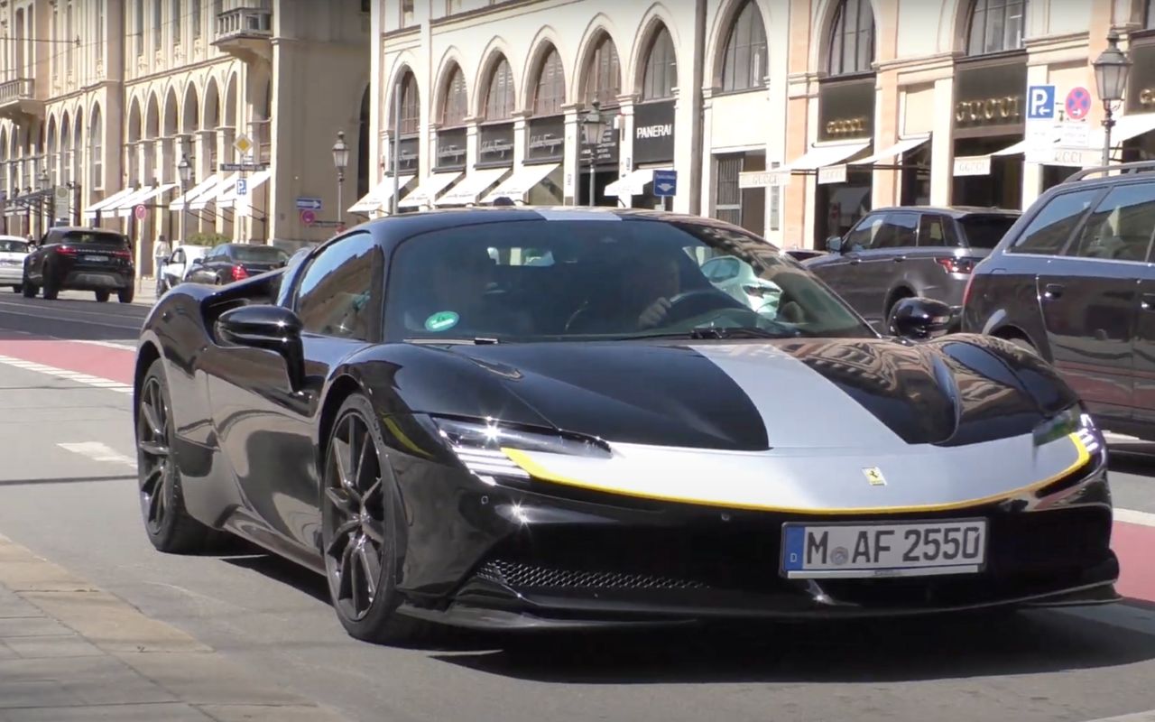 Ferrari 2025 luxury rental Istanbul black