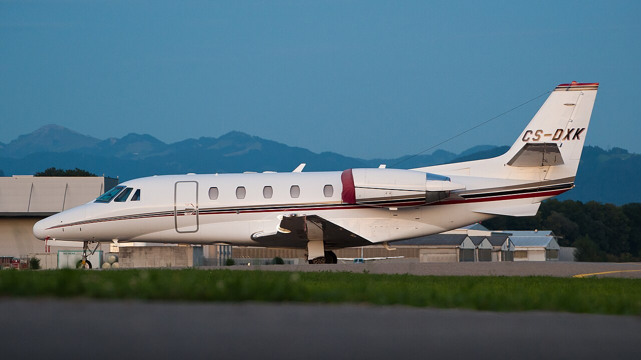Private Jet & FBO Transfers